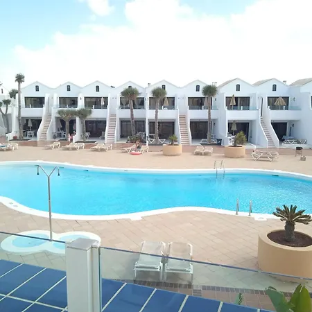 Moama *